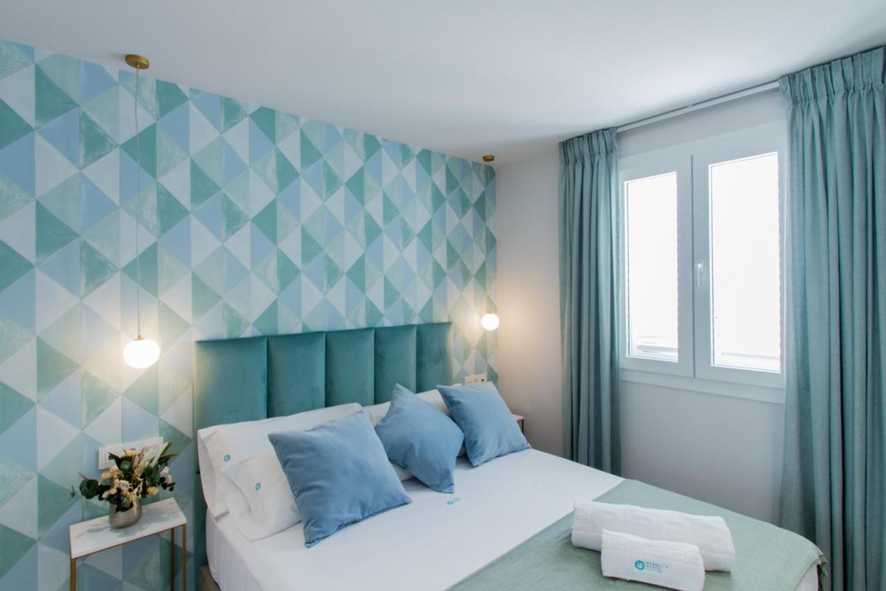 Marbella Banus Suites - Bird Of Paradise Playas Del Duque Banus Suite Apartment エクステリア 写真