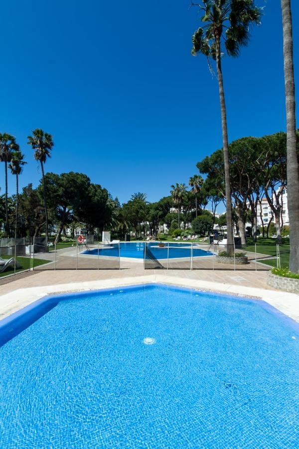 Marbella Banus Suites - Bird Of Paradise Playas Del Duque Banus Suite Apartment エクステリア 写真