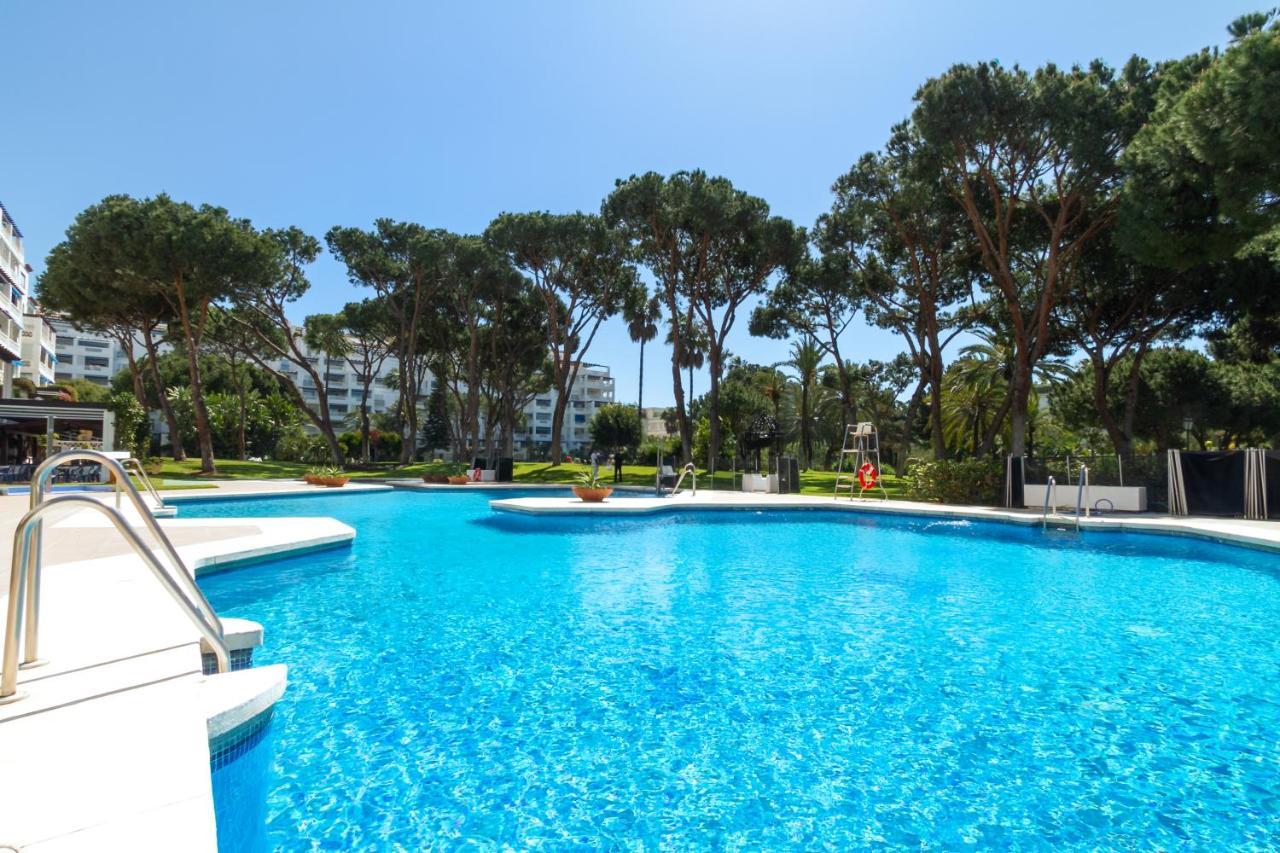 Marbella Banus Suites - Bird Of Paradise Playas Del Duque Banus Suite Apartment エクステリア 写真